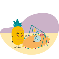 enfant pois qui joue au sol